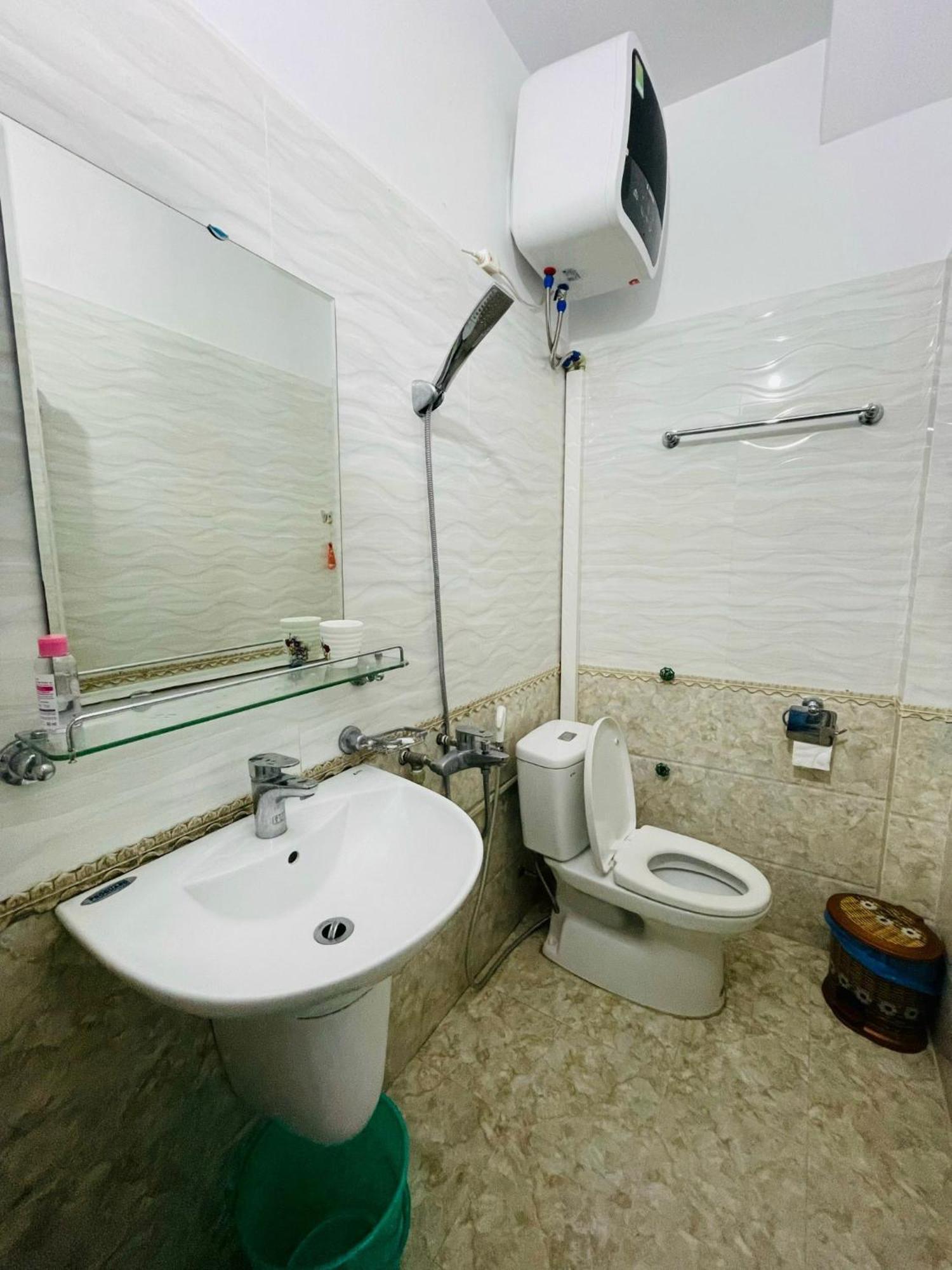 Gm Homestay Хайфонг Екстериор снимка